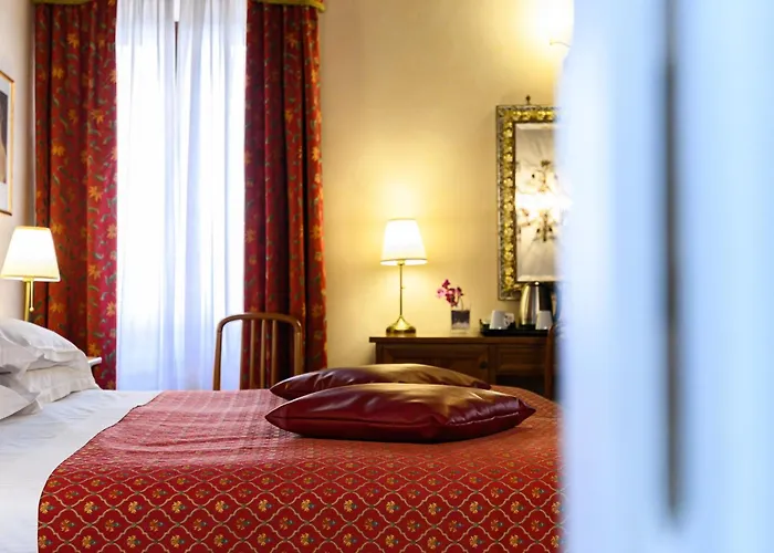 Domus Julia Trevi - Spagna Konukevi 4*