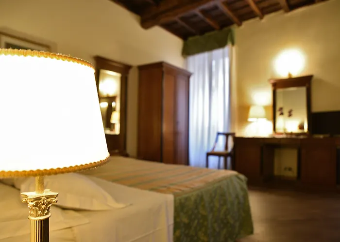 Domus Julia Trevi - Spagna 4* Roma