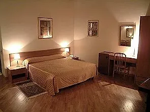 Domus Julia Trevi - Spagna 4*